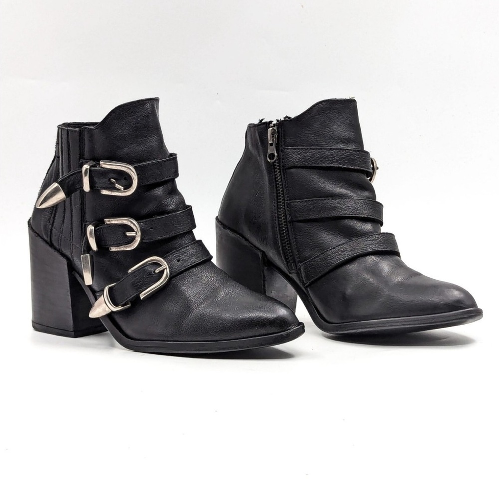 Baske California Roscoe Black Leather Ankle Boots with Buckle Straps 8.5